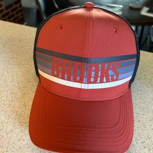 brooks running hat (unisex)